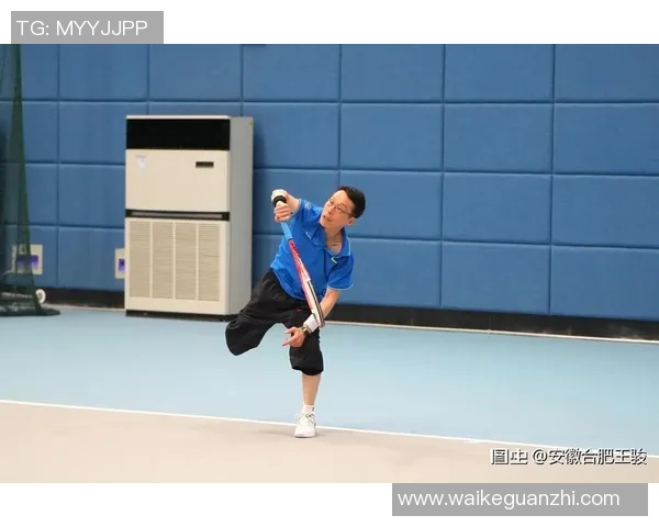 网球新手必看:团队协作技巧与实战指南助你快速提升球技 网球新手必看:团队协作技巧与实战指南助你快速提升球技