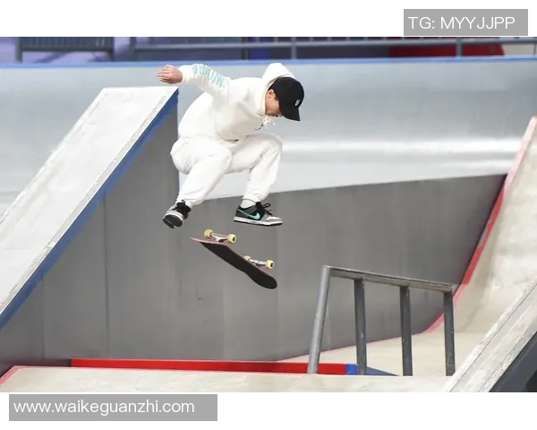 成都滑板队以74分领跑世界滑板锦标赛积分榜展现强劲实力