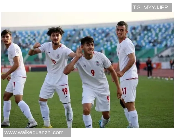 伊朗与韩国展开友谊赛较量球迷期待精彩对决与激情时刻