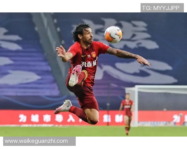 华夏幸福与天津泰达激战正酣谁能在赛场上笑到最后